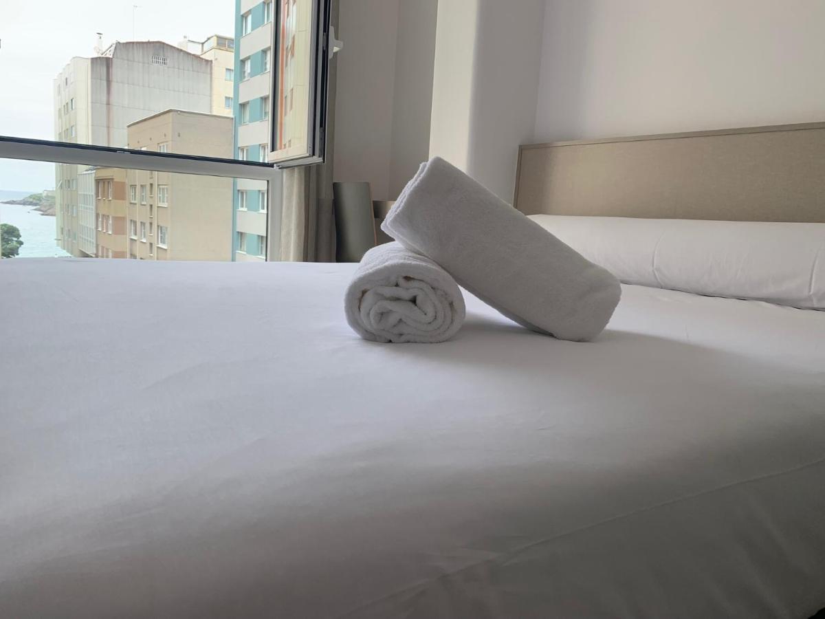 Oxford Suites Ciudad De LЛа Коруня Екстериор снимка