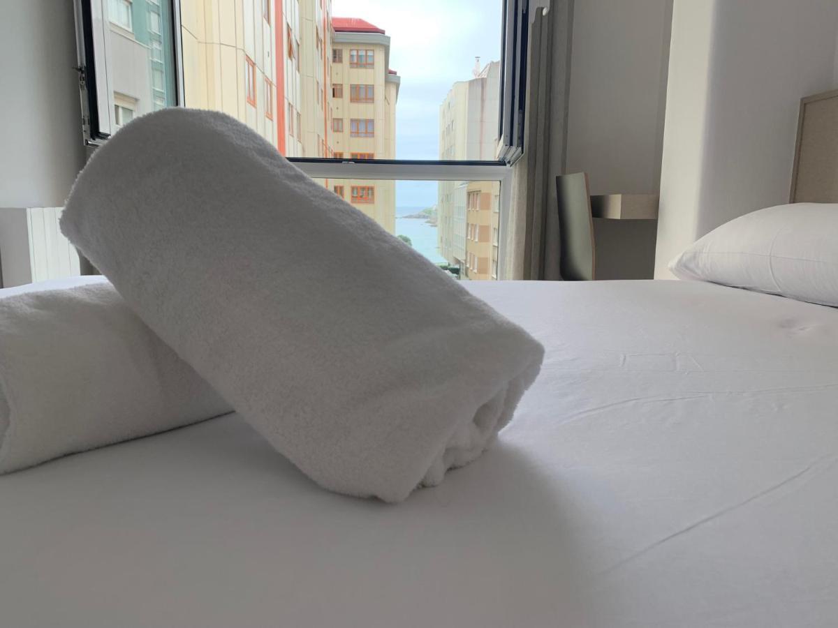 Oxford Suites Ciudad De LЛа Коруня Екстериор снимка